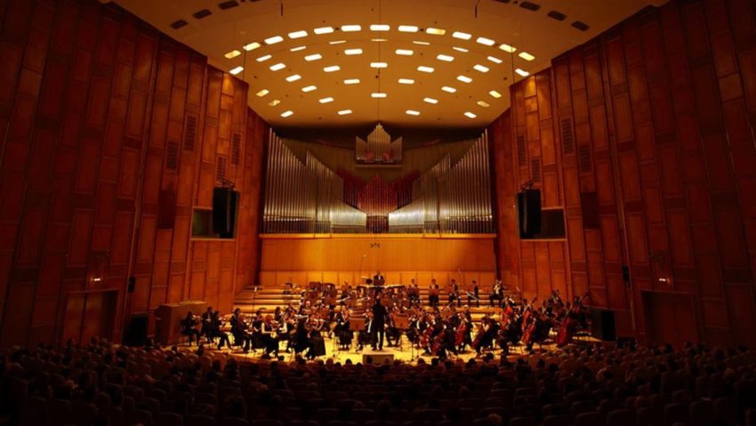 Orchestrele Radio ? mai aproape de public prin telefon, tabletă şi Social Media!