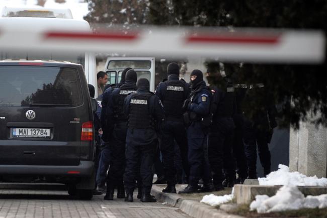 Perchezi?ii domiciliare în Bucure?ti, Sibiu, Ilfov ?i Dolj