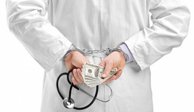 Arest preventiv prelungit pentru managerul Spitalului de Arşi din Capitală