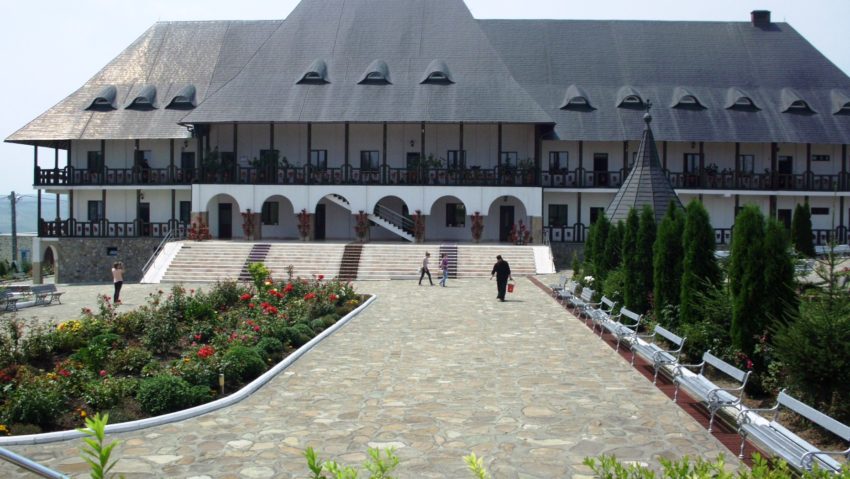 Destina?ia zilei: Mănăstirea Hădâmbu ? Glasul credinţei