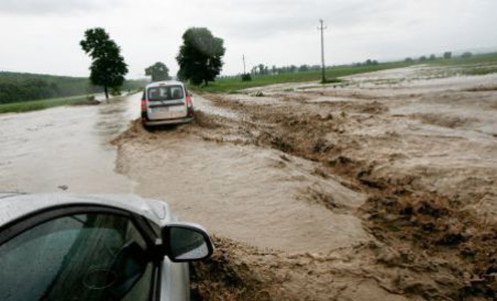 Probleme la Horezu, jud.Vâlcea, în urma precipita?iilor