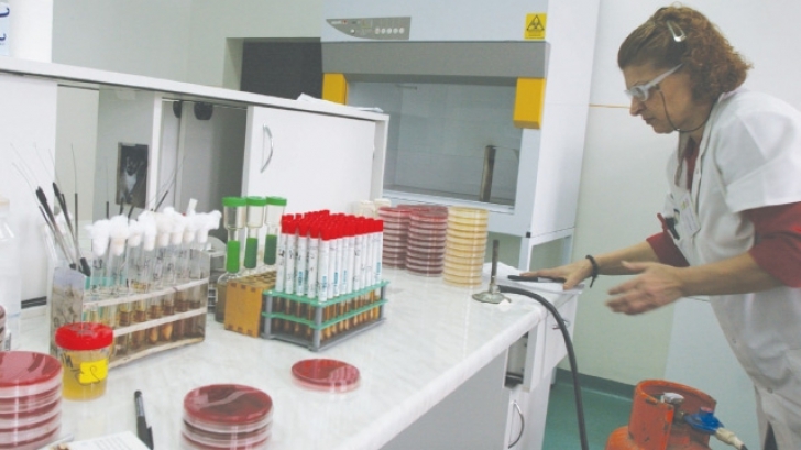 Două pesoane suspectate de infectare cu antrax