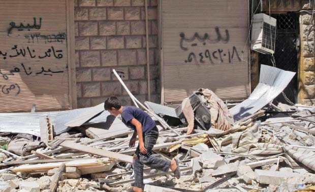 Zeci de persoane ucise ieri, în Siria şi în Irak