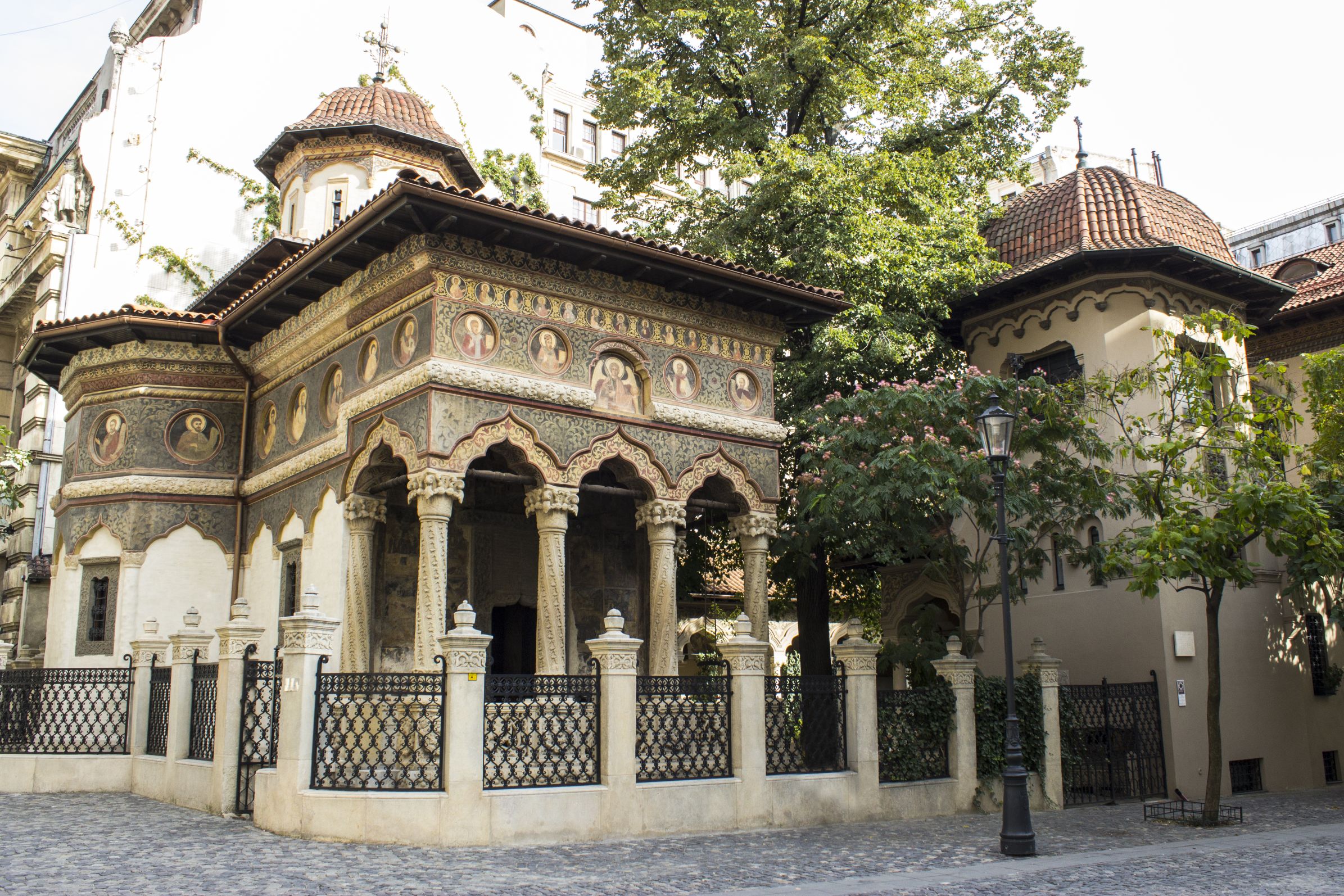 Azi despre ieri – 29 octombrie 2017