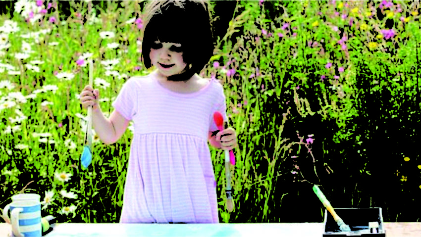 O feti?ă de 5 ani cu autism ? viitorul Monet?