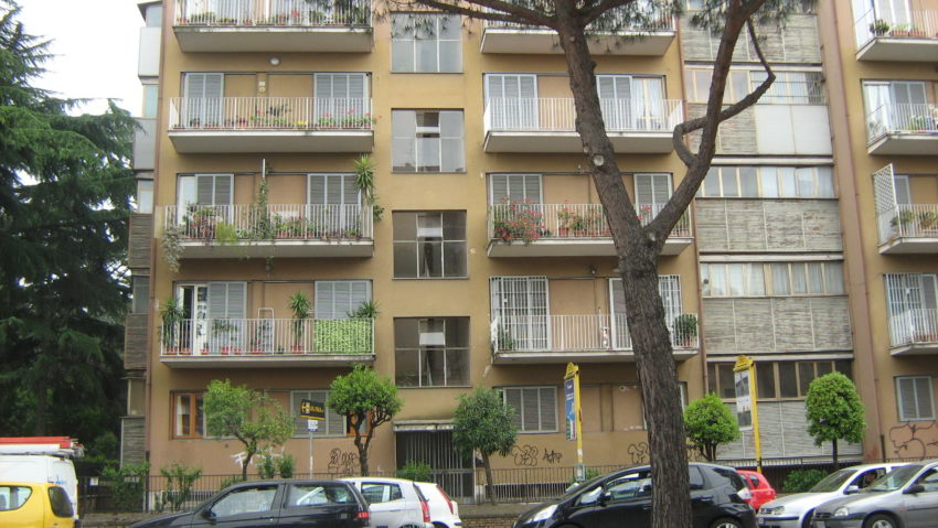 Românii pot circula cu masinile in asa-numita zona verde din Roma