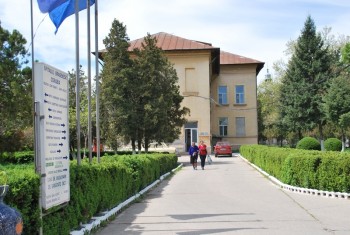 Datorii uriaşe ale Spitalului Orăşenesc din Corabia