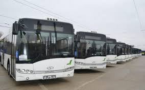 In asteptarea autobuzelor