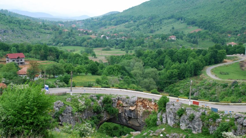 Restrictii spre Baia de Arama