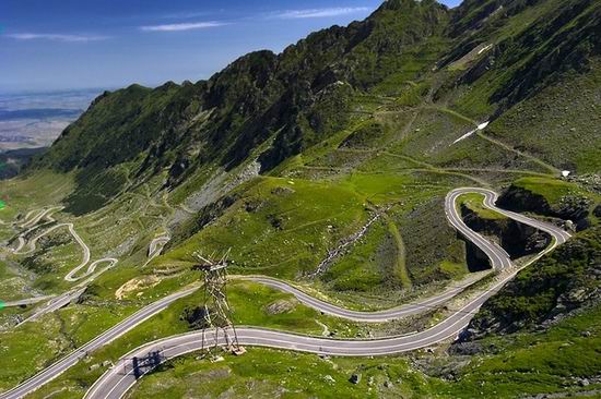 Contract pagubos pentru refacerea Transalpinei