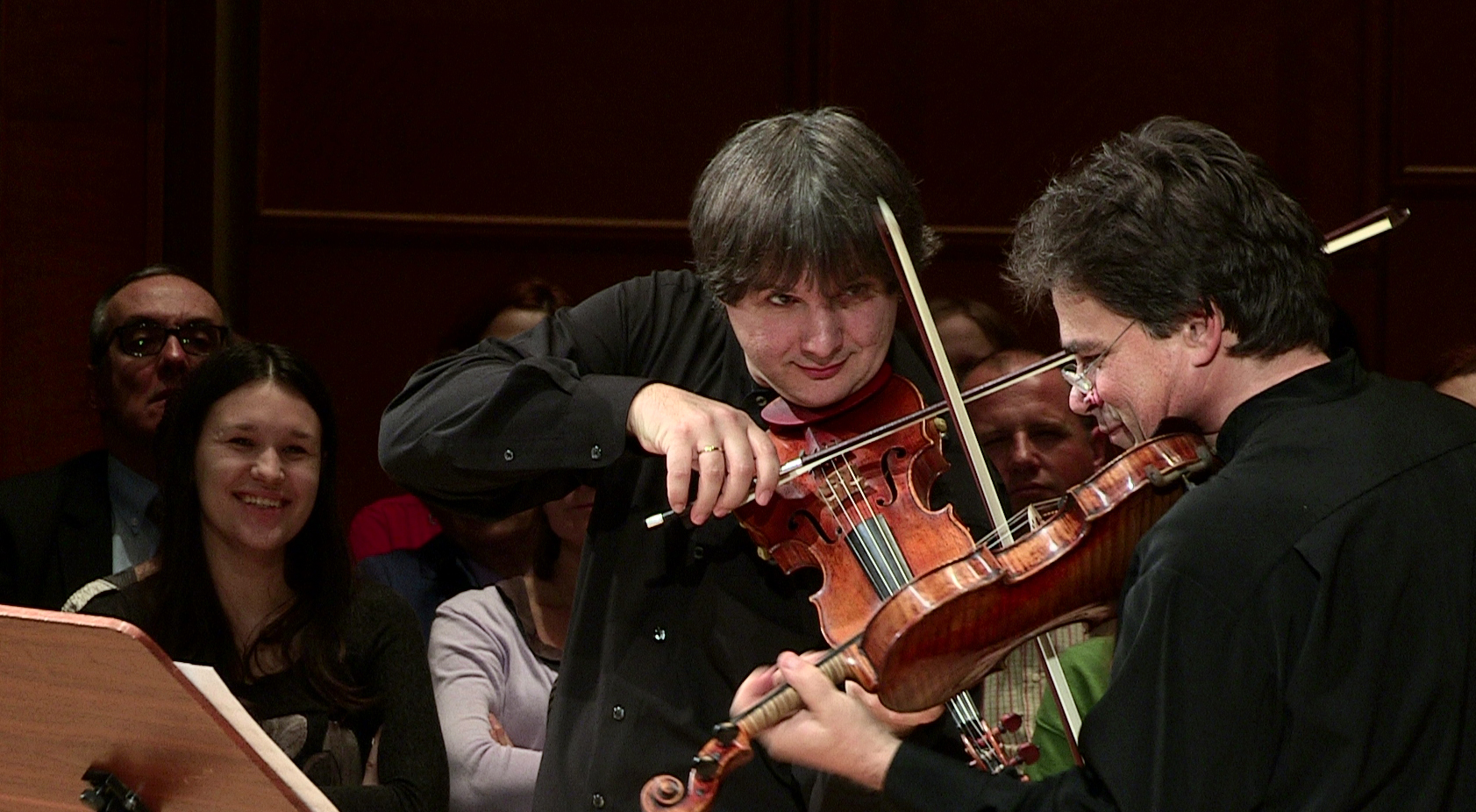 Publicul a câştigat Duelul Viorilor