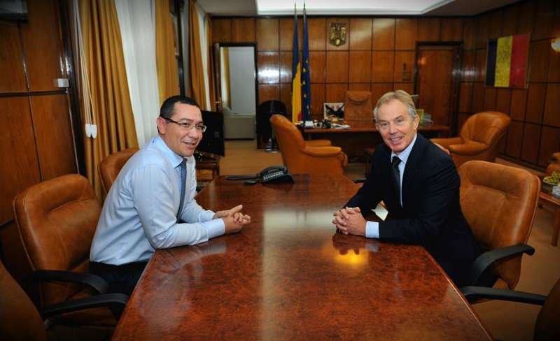 Intalnire Blair – Ponta