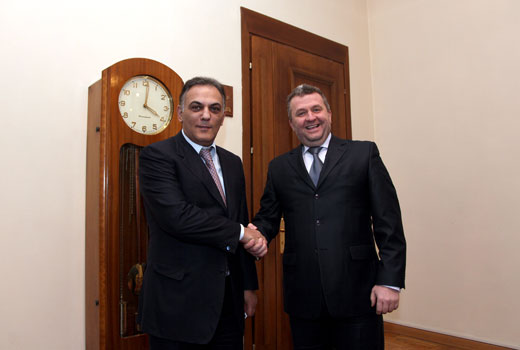 Ambasadorul Romaniei in Armenia, rechemat in tara