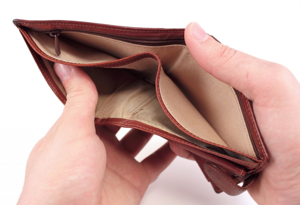 Dezbatere privind strategia de combatere a saraciei