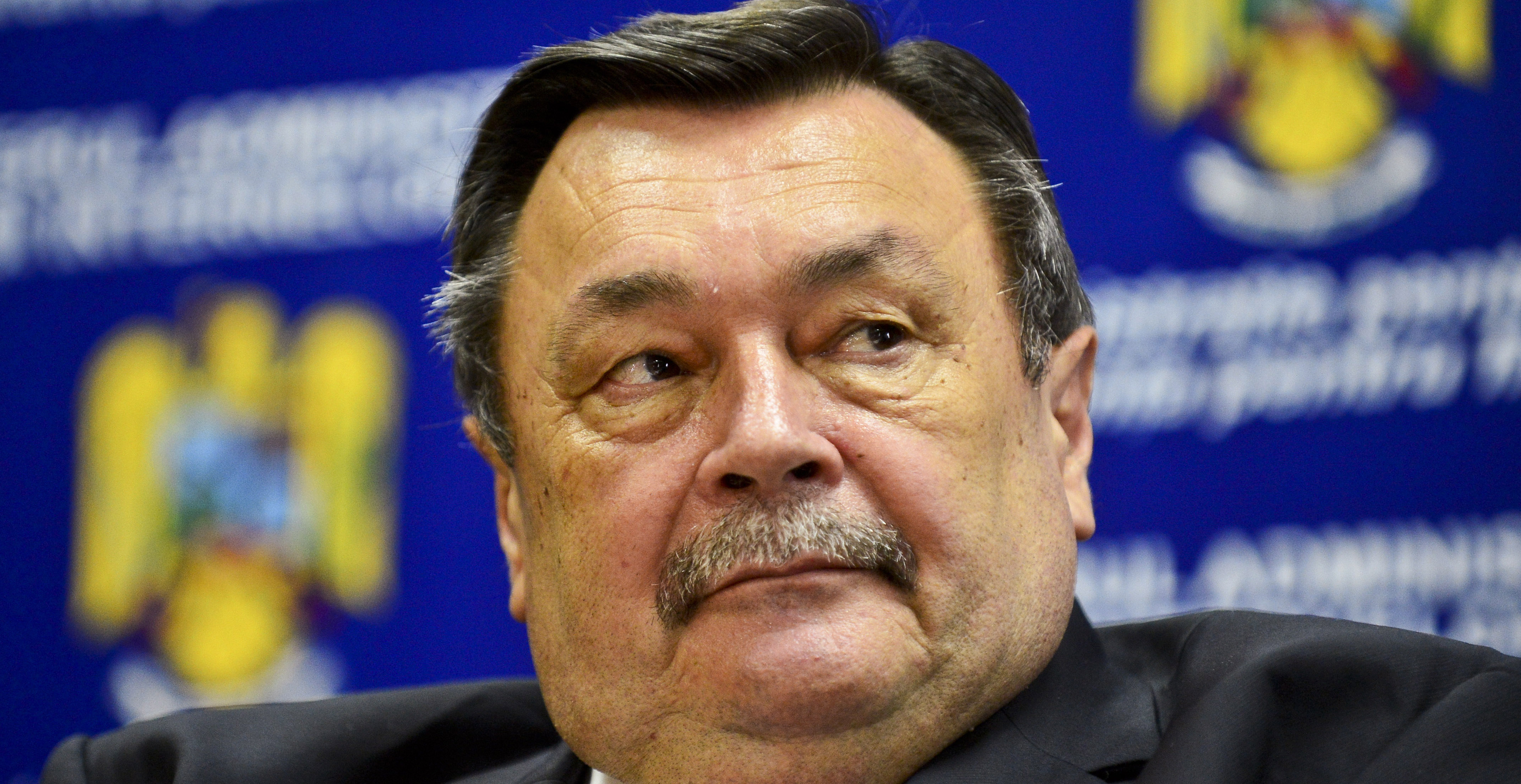 Liberalii cer mai putini parlamentari