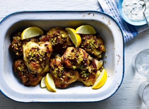 Pui cu sofran si sos de coriandru