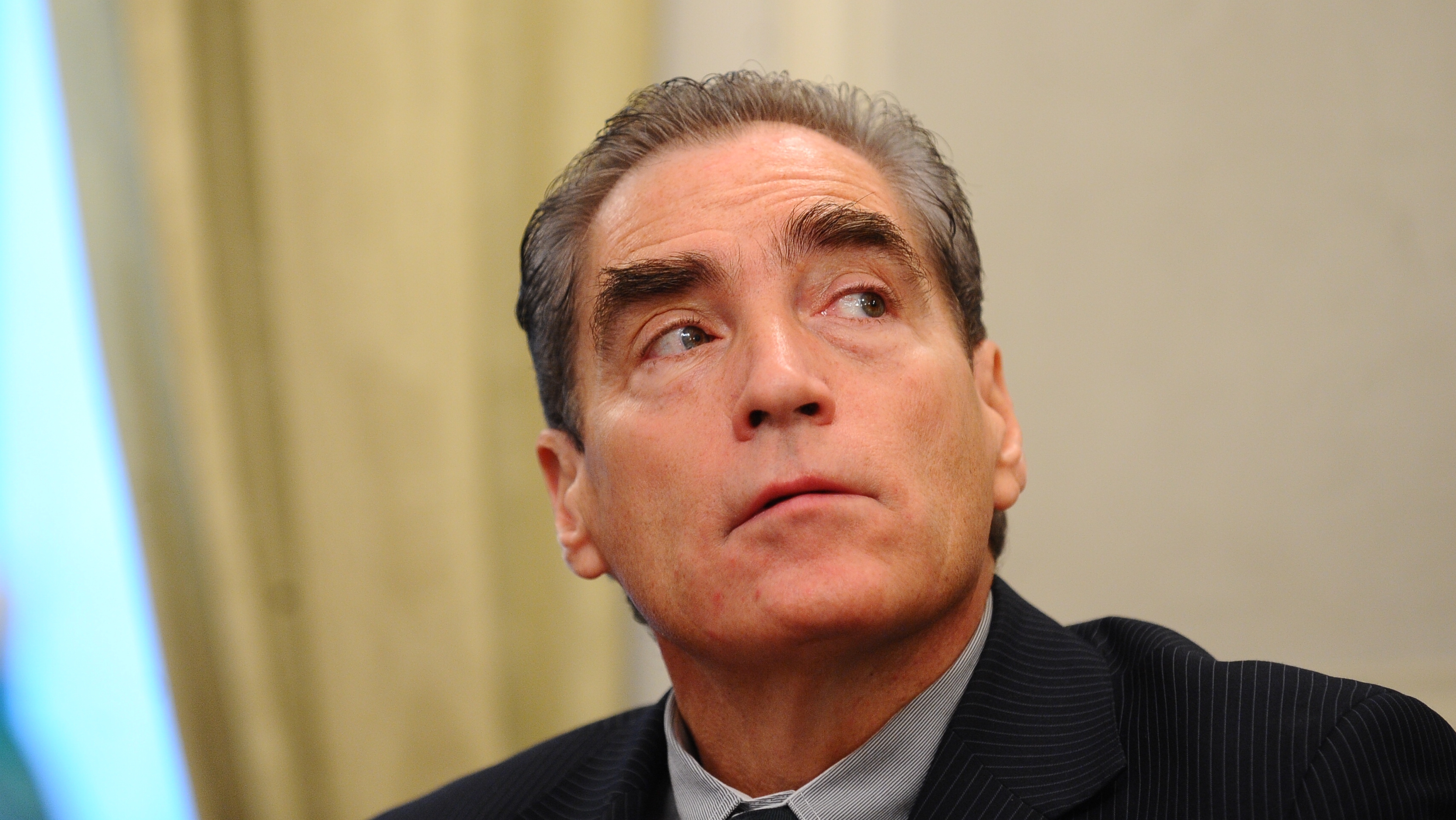 Petre Roman in incompatibilitate