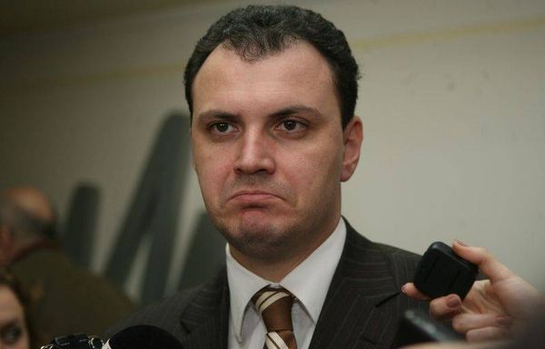 Sebastian Ghita ramane sub control judiciar