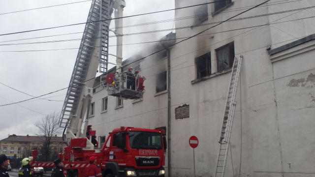 (Audio) Incendiu la o fabrica de panificatie din Severin