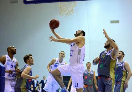 Echipa de baschet SCM-U Craiova joaca astazi in Liga Balcanica