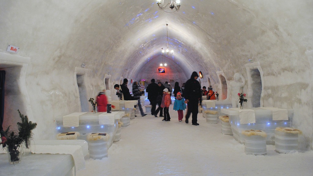 A fost inaugurat Complexul de Gheata de la Balea Lac