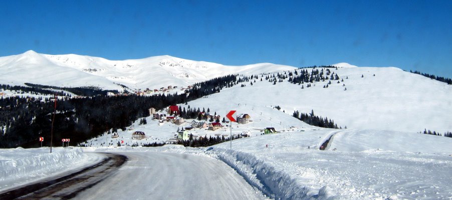 Se circula in conditii de iarna spre Ranca