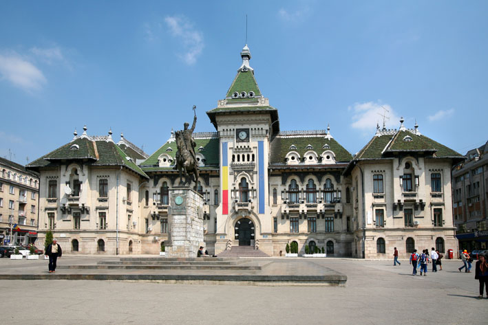 Liceenii pot surprinde „Craiova in imagini”