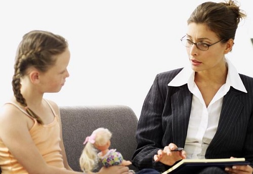 Psihologul lipseste in multe scoli din Olt