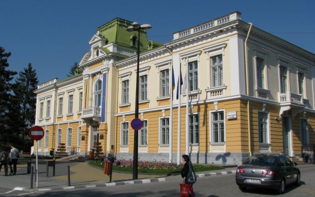 Consilierii judeteni valceni voteaza astazi bugetul pentru 2015