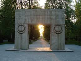 13 MARTIE -AXA INTELEGERII SI A IUBRII