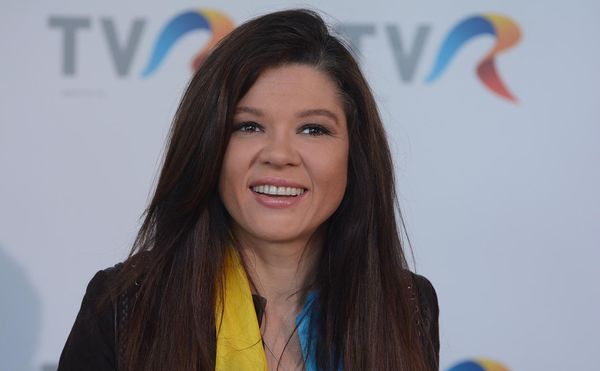 Ruslana tine pumnii Romaniei la Viena