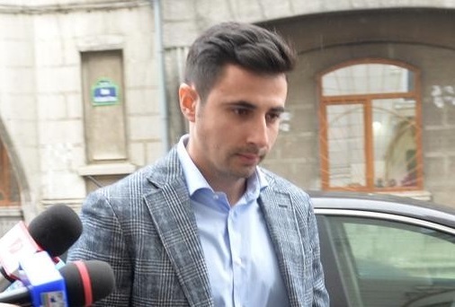 Alin Cocos in arest la domiciliu