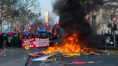 Proteste anti-austeritate la Frankfurt