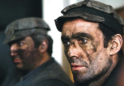 Minerii de la Tehomir iau in calcul greva foamei