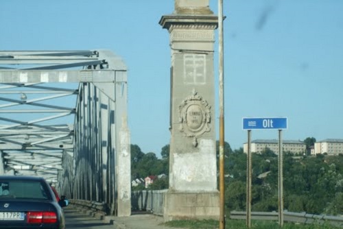 Atentie la podul de la Slatina!