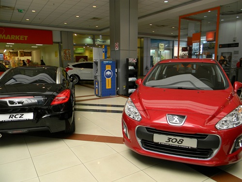 Start salonului auto de la Pitesti