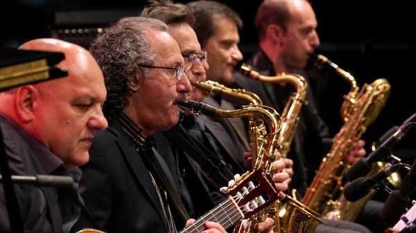 Big Band-ul Radio in direct la TVR2