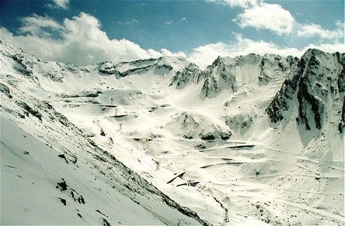 Turiștii sunt preveniți