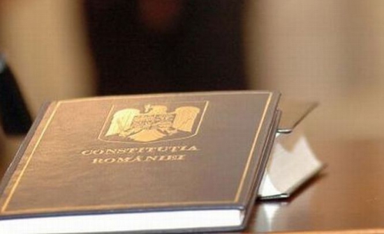 Reuniune a Comisiei pentru revizuirea Constitutiei