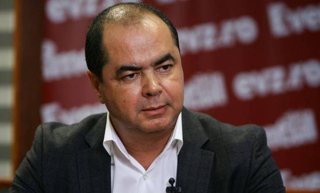 Demisie in Parlament