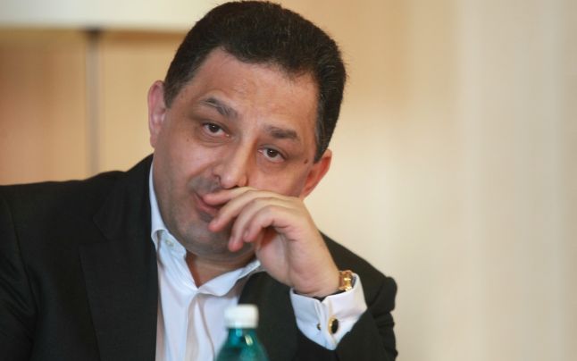 Vanghelie in arest prelungit