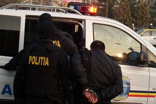 Evadați în Vâlcea