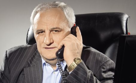 Sechestru ridicat pe averea lui Tender