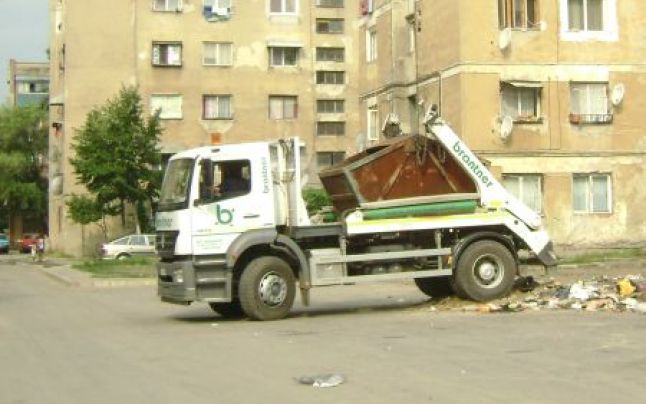 Focare de infectie pe strazi din Severin