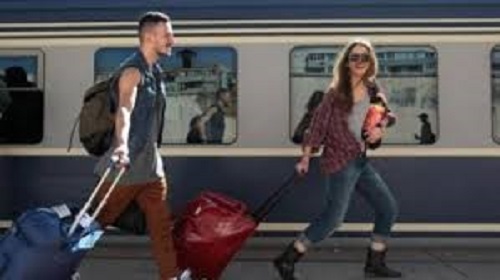 Trenuri suplimentare de Rusalii