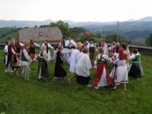 Hramul satului la Turburea