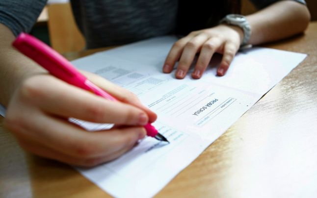 Incep probele scrise!