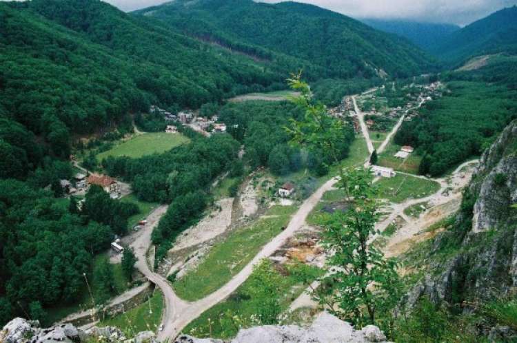 Alimentare cu apa la Corneşul Mare