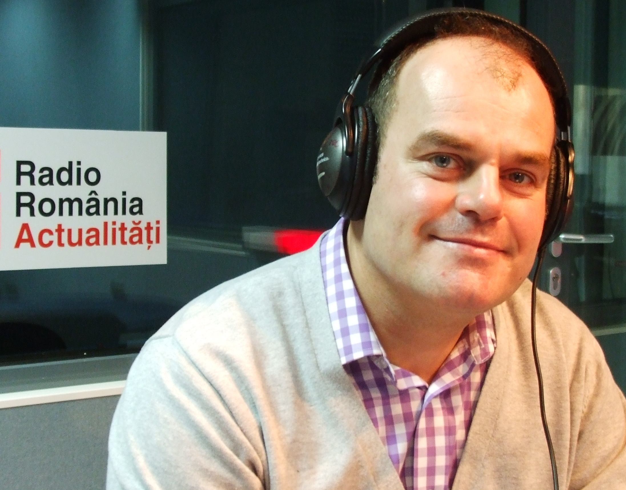 Cătălin Cîrnu este membru în consiliul director al Asociaţiei Presei Sportive