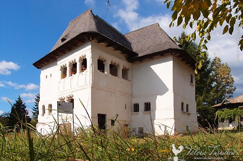 Cula Greceanu din Valcea